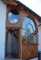 Окна из дерева для деревянного дома