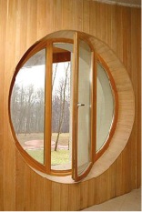 круглые окна из дерева